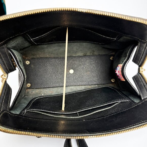 Dooney & Bourke All Weather Leather Carpet Shoulder Bag P147 Black RARE … - Picture 7 of 10